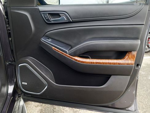 Used 2015 Chevrolet Tahoe LTZ image 38