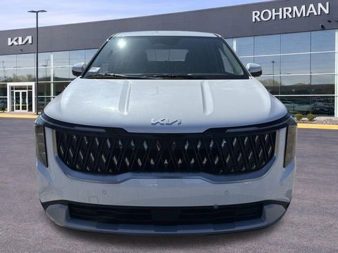 New 2026 Kia Carnival LX FWD image 25