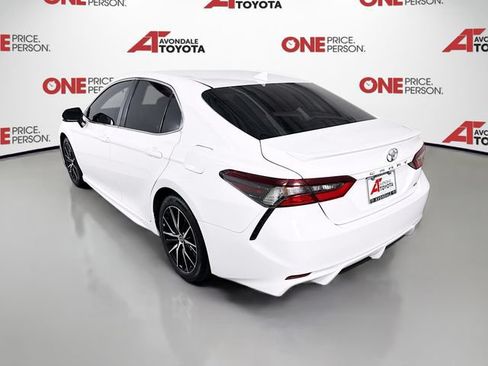 Certified 2022 Toyota Camry SE w/ Carpet Mat Package (TMS) FWD image 6