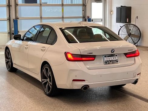 Used 2023 BMW 330i xDrive Sedan w/ Driving Assistance Package AWD/4WD image 5