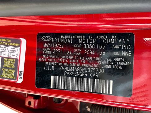 Used 2023 Hyundai Elantra SEL w/ Preferred Accessory Package image 33