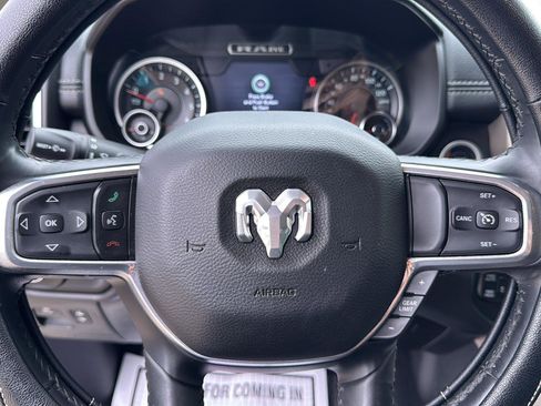 Used 2019 RAM 1500 Laramie AWD/4WD image 11