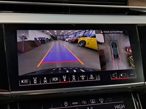 Used 2021 Audi A8 L 4.0T w/ Executive Plus Package image 35