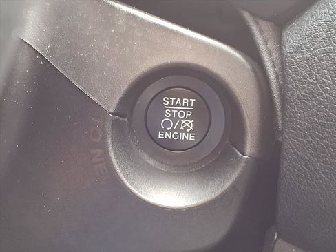 Used 2021 Jeep Renegade Trailhawk w/ Sun & Sound Group image 11