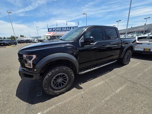 Used 2020 Ford F150 Raptor w/ Equipment Group 802A Luxury AWD/4WD image 1