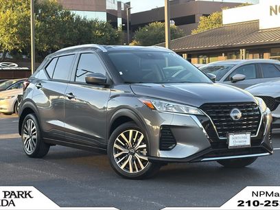 Used 2023 Nissan Kicks SV