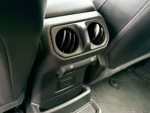 Used 2021 Jeep Wrangler Unlimited Sahara w/ Cold Weather Group AWD/4WD image 28
