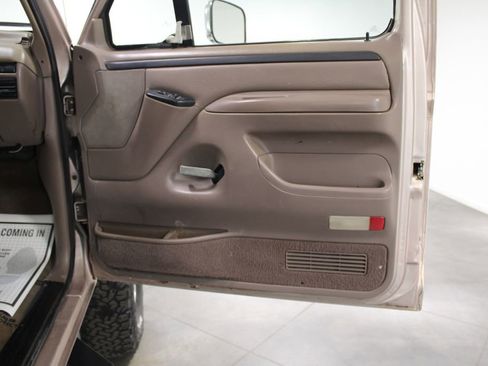 Used 1997 Ford F350 XLT image 30
