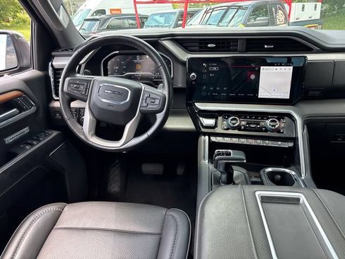 Used 2022 GMC Sierra 1500 Denali AWD/4WD image 11