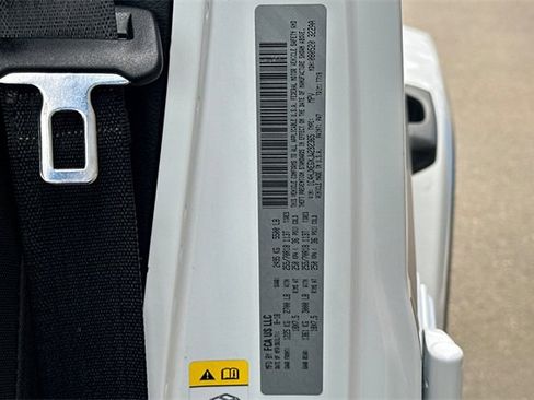 Used 2018 Jeep Wrangler Unlimited Sahara image 33