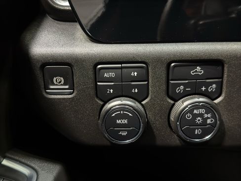 Used 2024 Chevrolet Silverado 1500 RST w/ Convenience Package II AWD/4WD image 36