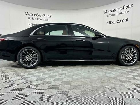 New 2026 Mercedes-Benz S 500 4MATIC image 3