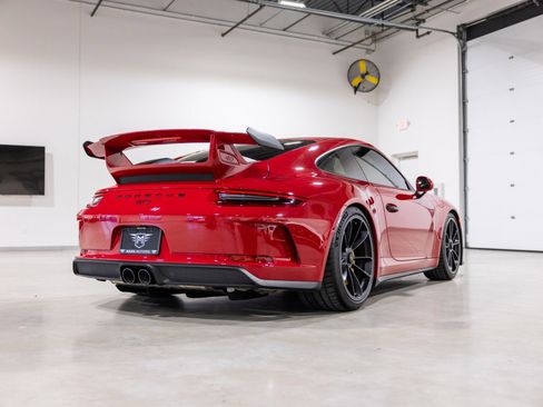 Used 2018 Porsche 911 GT3 w/ Sport Chrono Package image 4