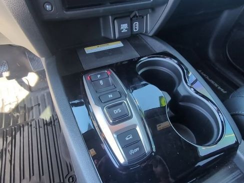 Used 2023 Honda Passport Elite image 16