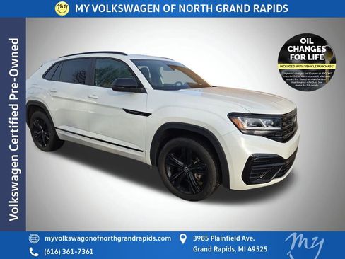 Used 2023 Volkswagen Atlas Cross Sport SEL R-Line image 1