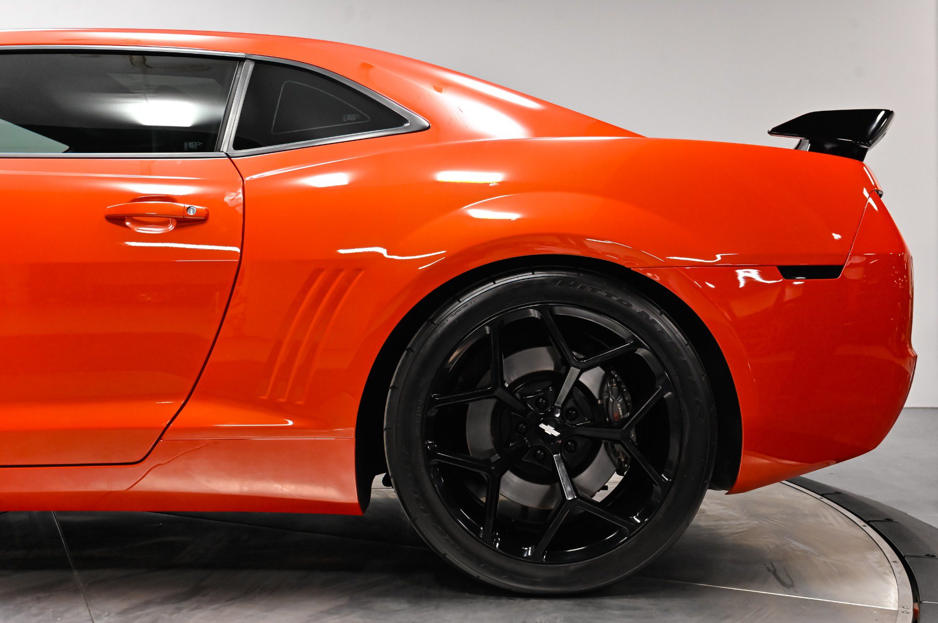 Used 2010 Chevrolet Camaro SS w/ RS Package RWD image 21