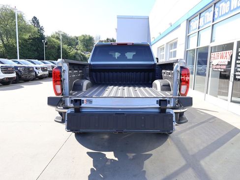 New 2026 GMC Sierra 2500 Pro AWD/4WD image 29