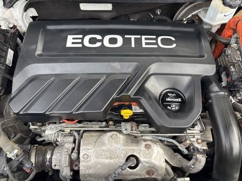 Used 2018 GMC Terrain SLT w/ Infotainment Package II image 34