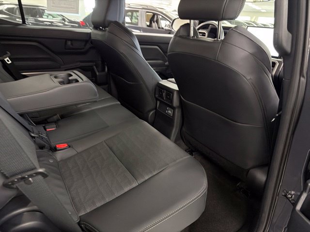 Used 2025 Toyota 4Runner TRD Sport Premium AWD/4WD image 12
