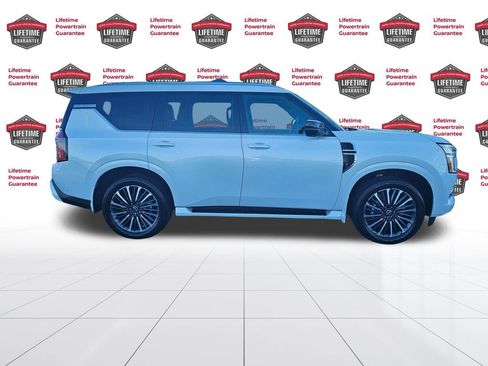 Used 2025 Nissan Armada Platinum Reserve image 6