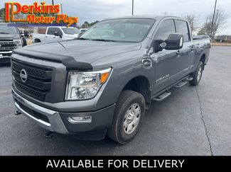 Used 2023 Nissan Titan SV video 1