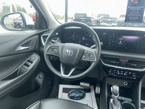 Used 2024 Buick Encore GX Avenir w/ Avenir Technology Package image 40