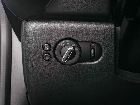 Used 2023 MINI Cooper SE image 39