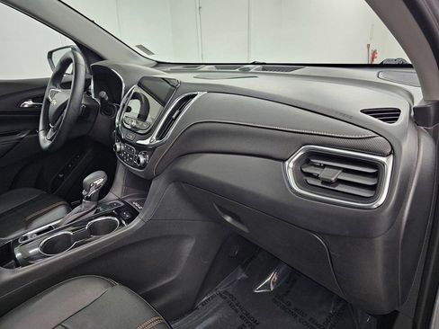 Used 2023 Chevrolet Equinox Premier image 13