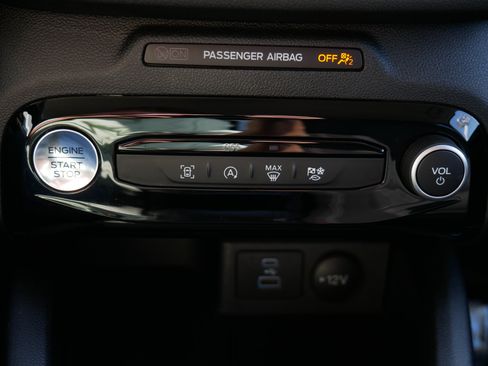 Used 2023 Ford Escape Active w/ Tech Pack #1 AWD/4WD image 14