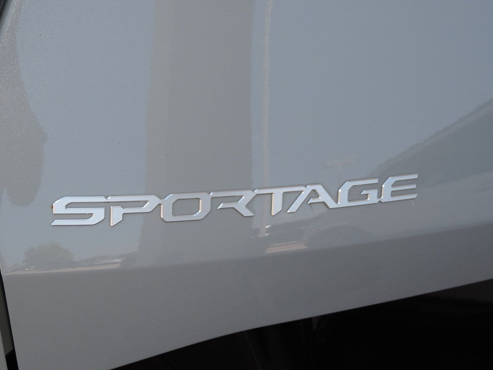 Used 2023 Kia Sportage SX FWD image 18