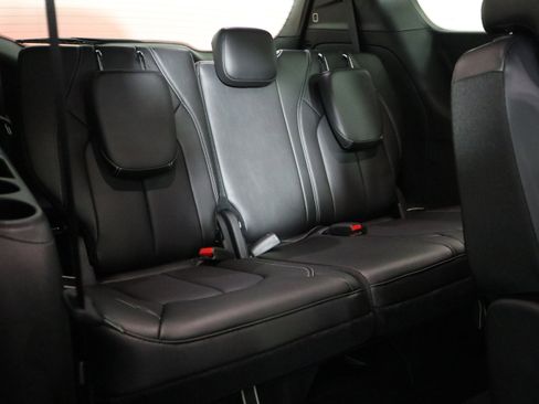 New 2026 Chrysler Pacifica Select image 22