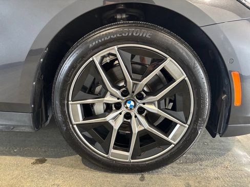 Used 2026 BMW 530i xDrive AWD/4WD image 23