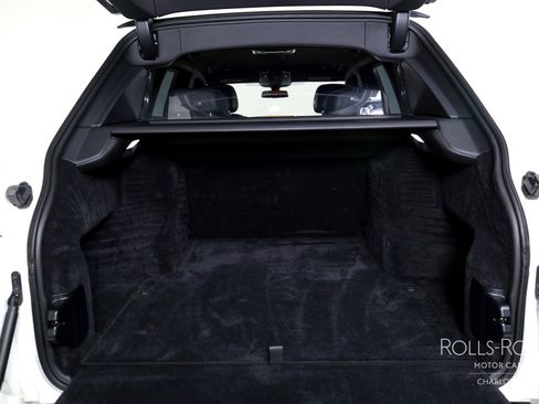 Used 2020 Rolls-Royce Cullinan AWD/4WD image 27