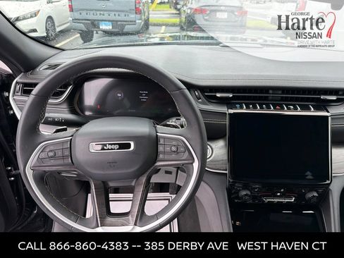 Used 2024 Jeep Grand Cherokee Limited 4xe AWD/4WD image 17