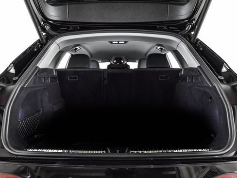Certified 2025 Audi Q5 Premium w/ Convenience Package AWD/4WD image 6