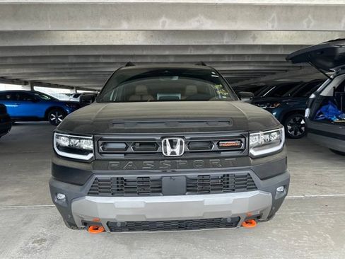 Used 2026 Honda Passport TrailSport Elite image 2