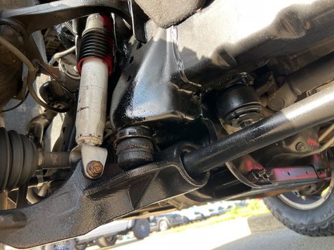 Used 2015 GMC Sierra 2500 Denali w/ Duramax Plus Package image 25