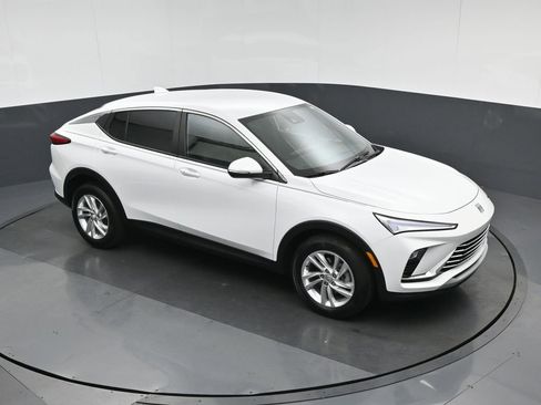 Used 2024 Buick Envista Preferred w/ Convenience I Package image 52