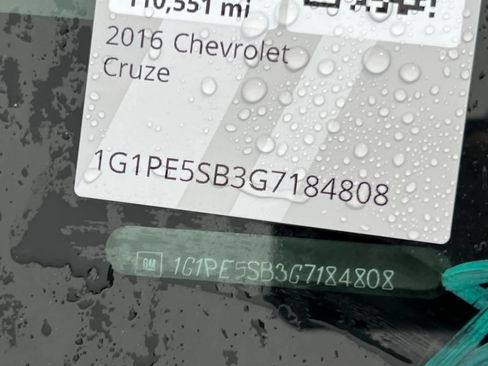 Used 2016 Chevrolet Cruze LT w/ Technology Package image 23