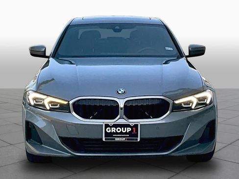 Used 2024 BMW 330i Sedan w/ Premium Package RWD image 3
