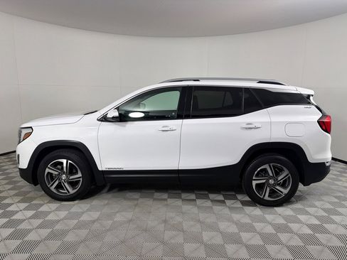 Used 2021 GMC Terrain SLT image 8