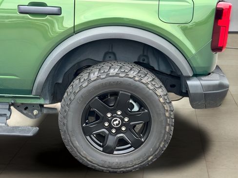 Used 2023 Ford Bronco Black Diamond AWD/4WD image 33