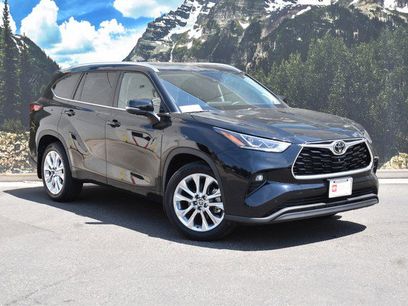 Used 2023 Toyota Highlander Limited
