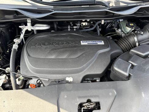 Used 2018 Honda Odyssey Touring image 37