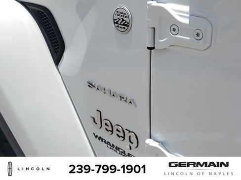 Used 2019 Jeep Wrangler Unlimited Sahara AWD/4WD image 16
