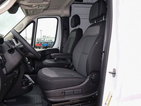 New 2026 RAM ProMaster 2500 w/ Convenience Group image 11