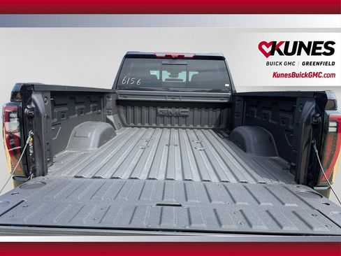 New 2026 GMC Sierra 2500 AT4 w/ AT4 Premium Plus Package AWD/4WD image 41