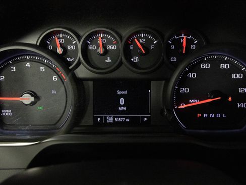 Used 2020 Chevrolet Silverado 2500 Custom w/ Custom Value Package image 27