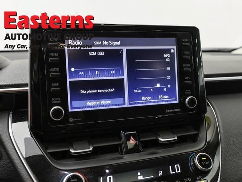 Used 2022 Toyota Corolla Cross XLE w/ Convenience Package AWD/4WD image 19