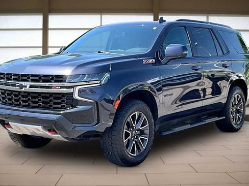 Used 2022 Chevrolet Tahoe Z71 w/ Luxury Package AWD/4WD image 1